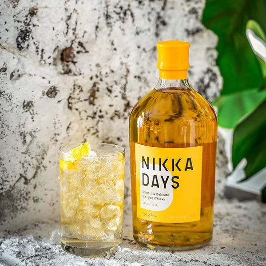 Уиски Nikka days 700 ml + 2 чаши