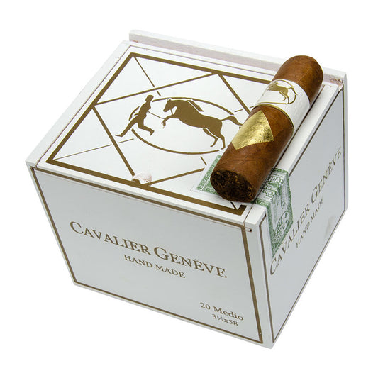 Пури Cavalier Genève White Series Medio (20)