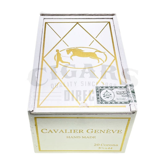 Пури Cavalier Genève White Series Corona (20)