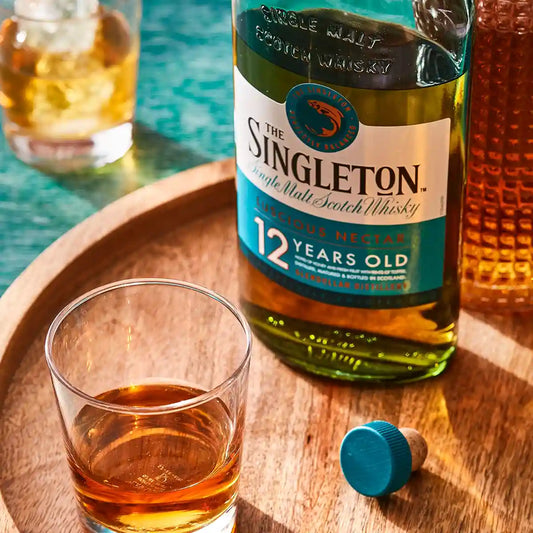 Уиски The Singleton 700 ml + дървена дъска
