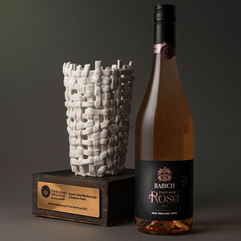 Розе Babich pinot noir 750 ml
