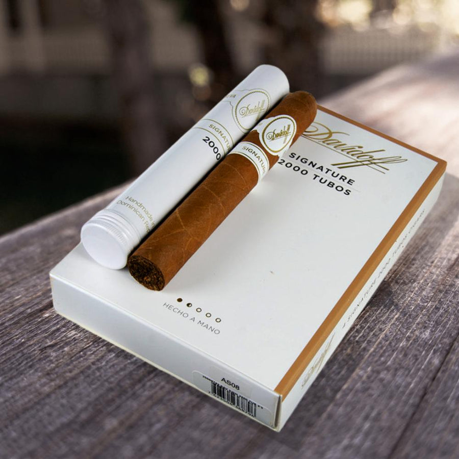 Davidoff Signature 2000 tubos - 4 бр