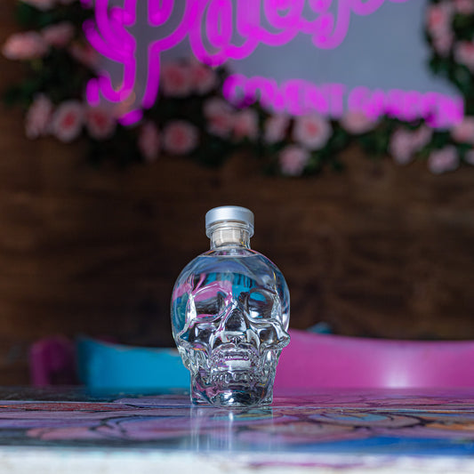 Водка Crystal head 700 ml + 2 чаши