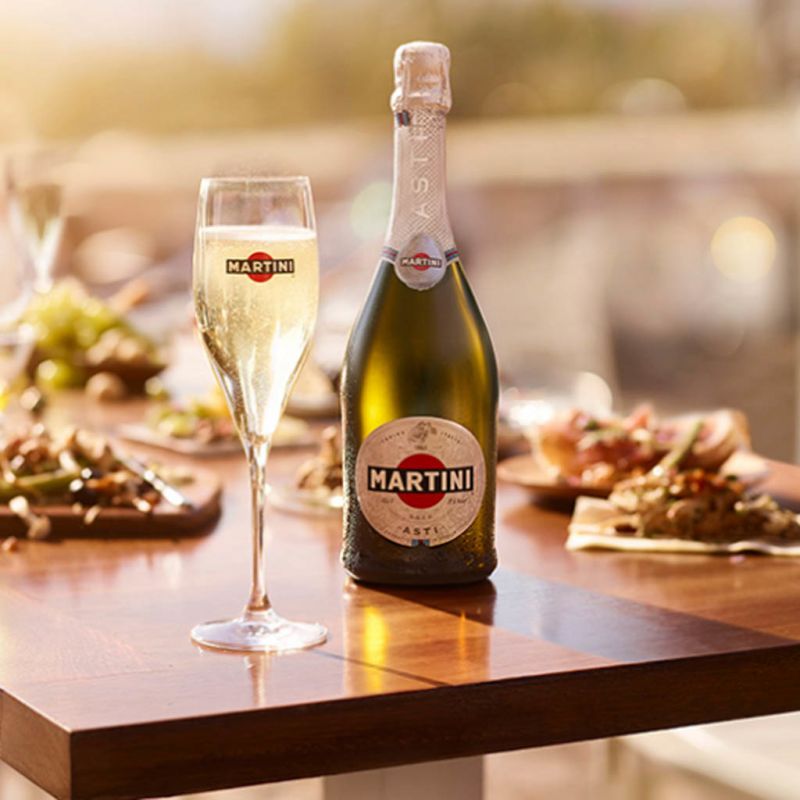 Пенливо вино Martini Asti 750 ml